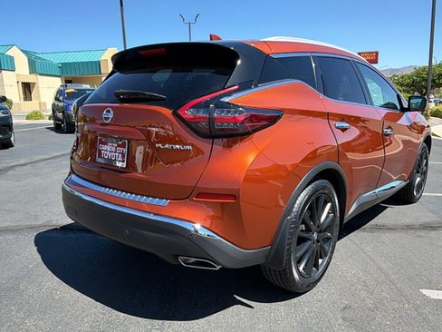 Used 2022 Nissan Murano Platinum w/ Cargo Package FWD image 3