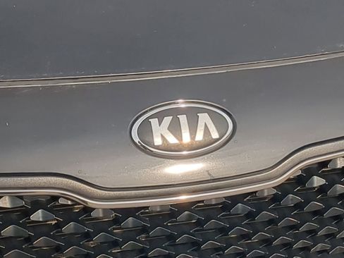 Used 2019 Kia Sportage LX image 13