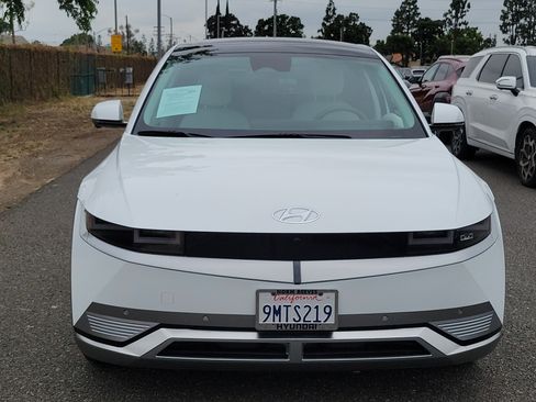 Certified 2024 Hyundai Ioniq 5 Limited RWD image 6
