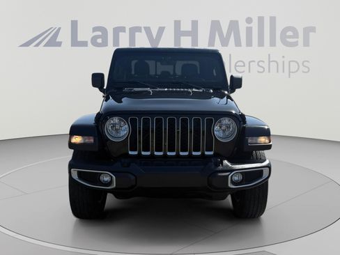 Used 2021 Jeep Gladiator Overland w/ Popular Equipment Package AWD/4WD image 8