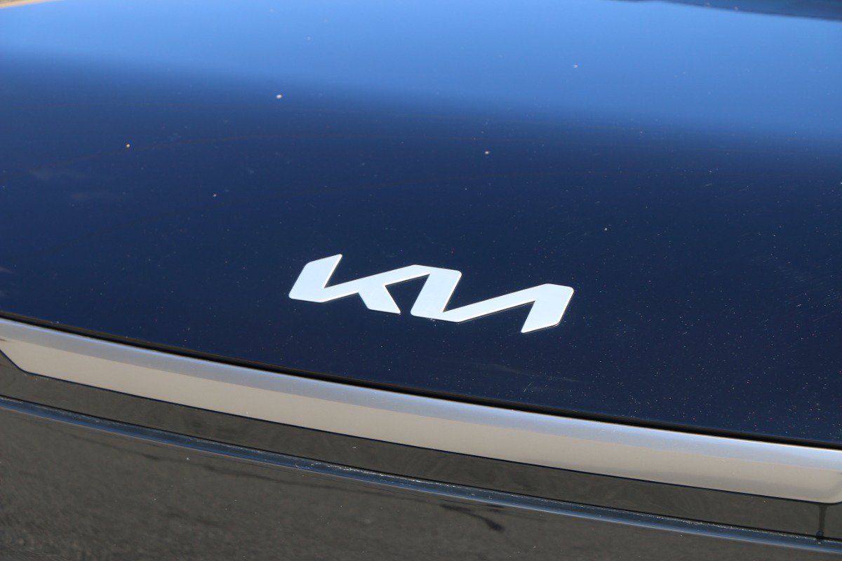 Used 2024 Kia EV9 GT-Line AWD/4WD image 12