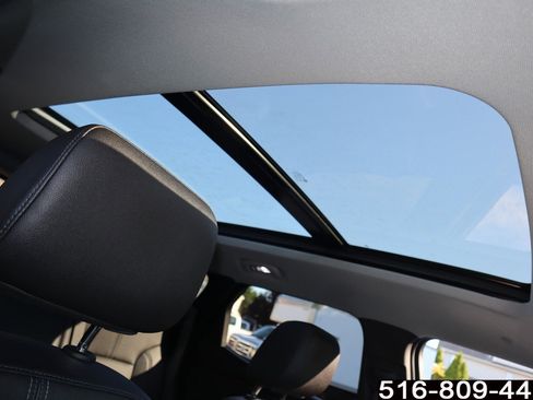 Used 2022 Chevrolet Blazer LT w/ Sound & Technology Package image 19