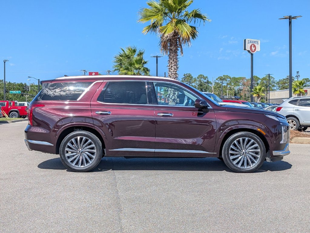 Used 2024 Hyundai Palisade Calligraphy FWD image 7