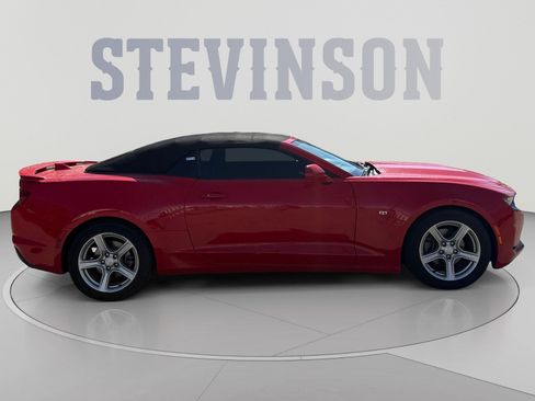 Used 2020 Chevrolet Camaro LT RWD image 6