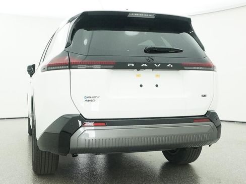 New 2026 Toyota RAV4 SE image 22