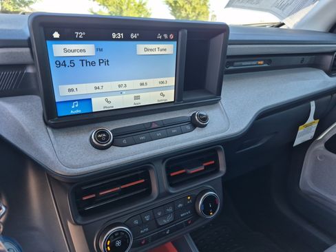Used 2024 Ford Maverick XLT w/ XLT Luxury Package FWD image 11