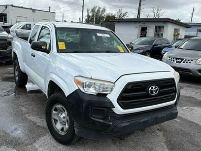 Used 2017 Toyota Tacoma SR