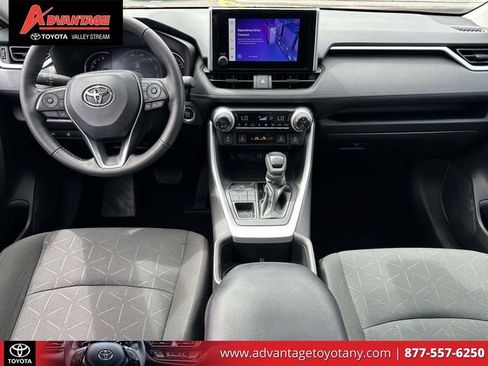 Certified 2023 Toyota RAV4 XLE w/ Convenience Package AWD/4WD image 17