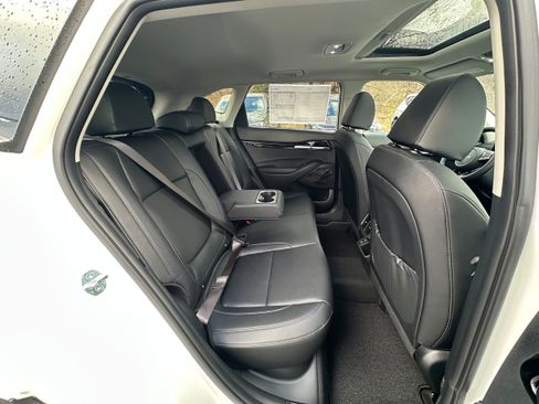 New 2026 Kia Seltos SX image 15