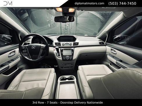 Used 2015 Honda Odyssey Touring image 38