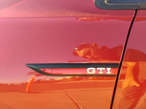 Used 2023 Volkswagen GTI SE image 10