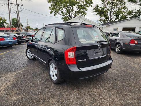 Used 2008 Kia Rondo EX w/ Premium Pkg image 7