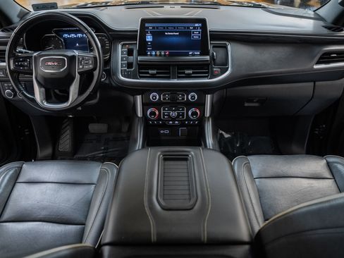 Used 2021 GMC Yukon SLT image 28