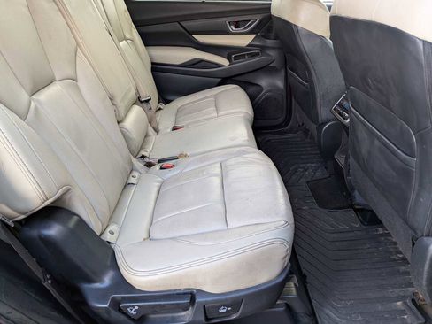 Used 2019 Subaru Ascent Limited image 19