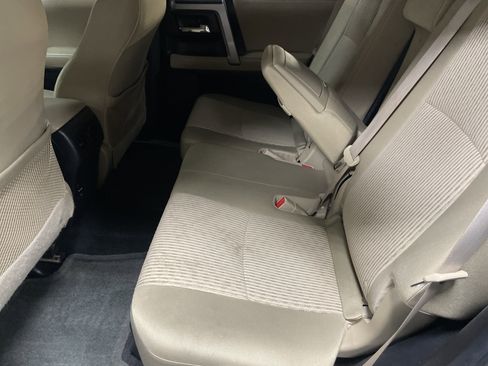 Used 2016 Toyota 4Runner SR5 image 32