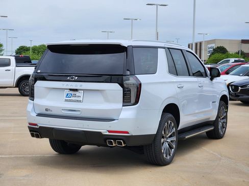 New 2026 Chevrolet Tahoe High Country AWD/4WD image 3