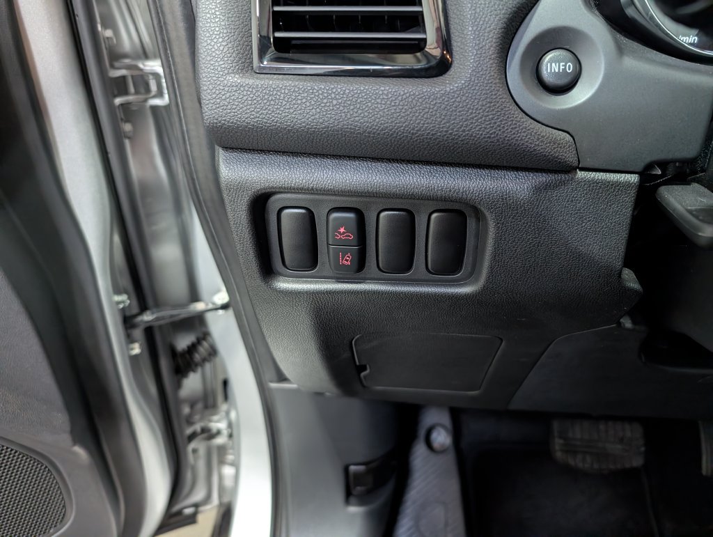Used 2026 Mitsubishi Outlander Sport ES AWD/4WD image 18