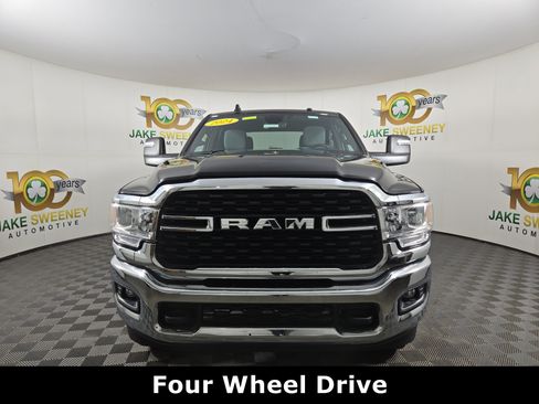 Used 2024 RAM 2500 Big Horn w/ Bed Utility Group image 2