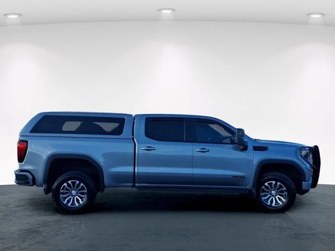 Used 2023 GMC Sierra 1500 AT4 w/ AT4 Premium Package AWD/4WD image 7