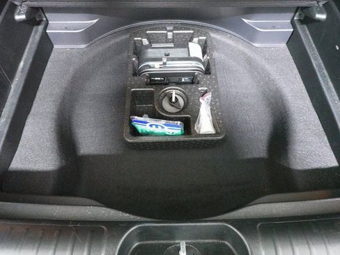 Used 2022 Jeep Cherokee Limited image 28