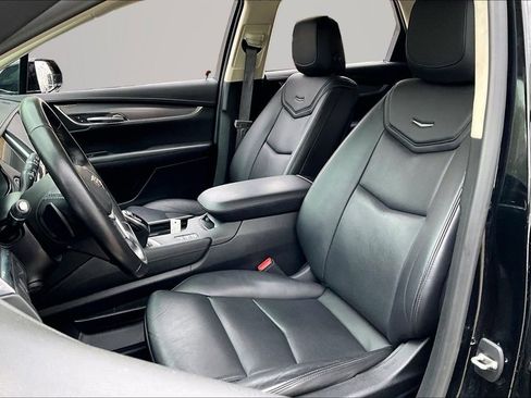 Used 2019 Cadillac XT5 Luxury AWD/4WD image 19