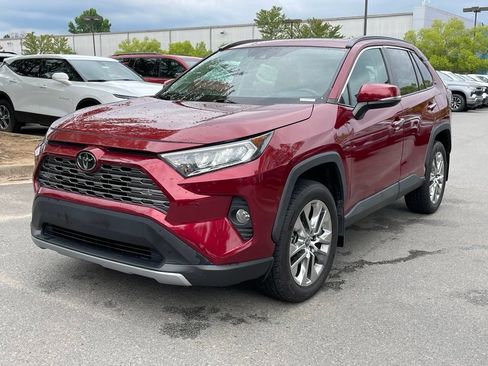Used 2021 Toyota RAV4 Limited w/ Limited Grade Weather Package AWD/4WD image 3