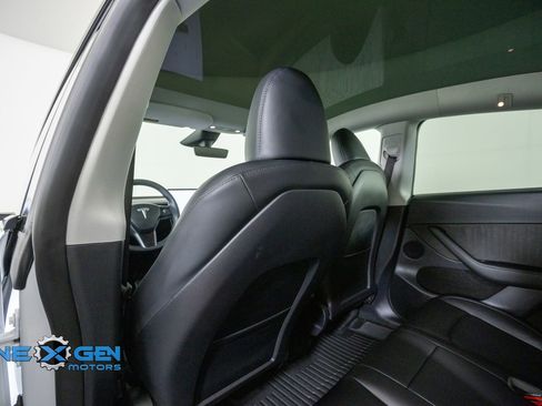 Used 2024 Tesla Model Y Performance AWD/4WD image 25