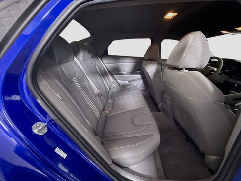 Used 2024 Hyundai Elantra SEL image 27
