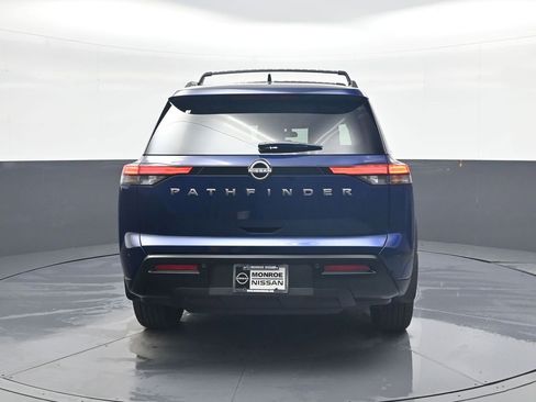 New 2026 Nissan Pathfinder SV image 6