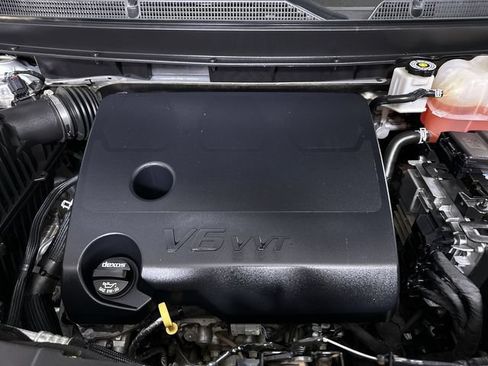Used 2021 Buick Enclave Essence FWD image 31