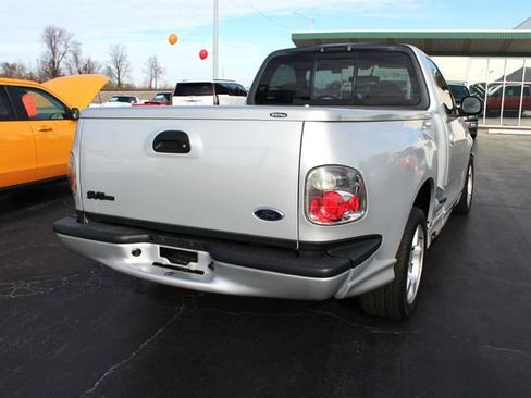 Used 2004 Ford F150 Lightning image 5