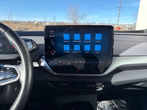 Certified 2021 Volkswagen ID.4 Pro S w/ Gradient Package image 19