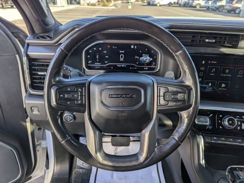 Certified 2022 GMC Sierra 1500 Denali Ultimate image 17