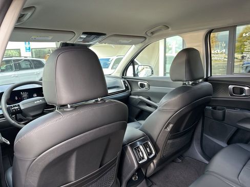 New 2026 Kia Sorento EX image 23