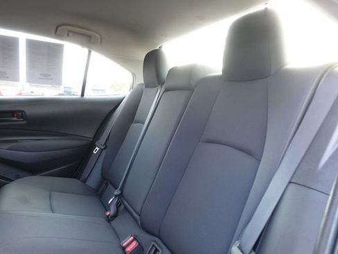 Certified 2024 Toyota Corolla LE image 30