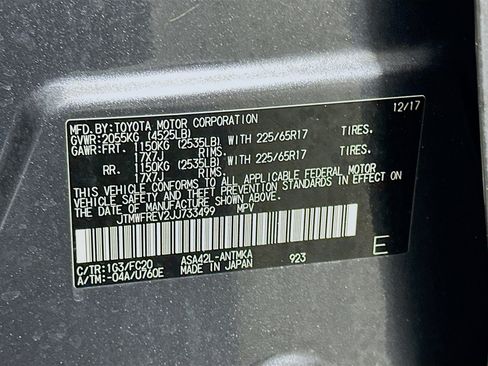 Used 2018 Toyota RAV4 XLE image 12