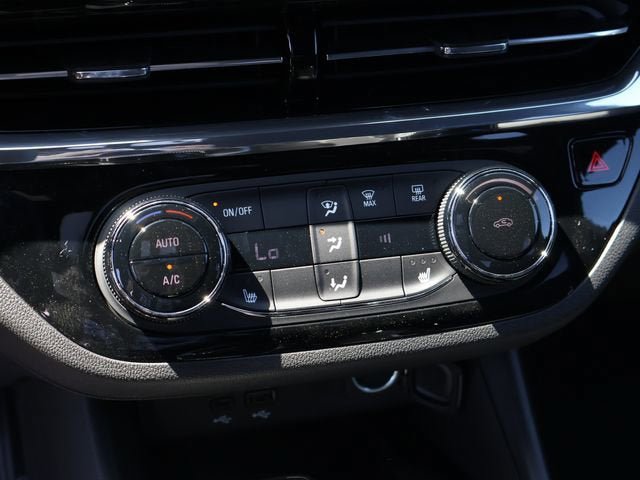 New 2026 Buick Envista Sport Touring w/ Convenience I Package FWD image 33