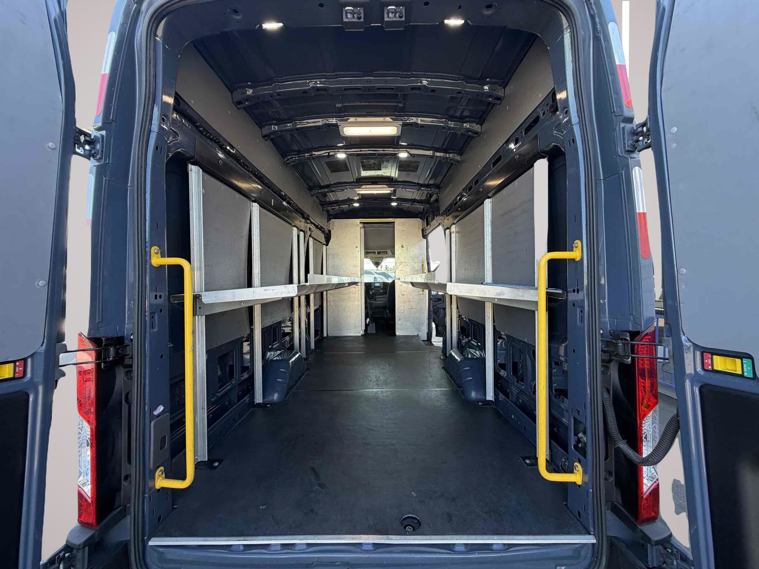 Used 2020 Ford Transit 250 148 High Roof Extended RWD image 11