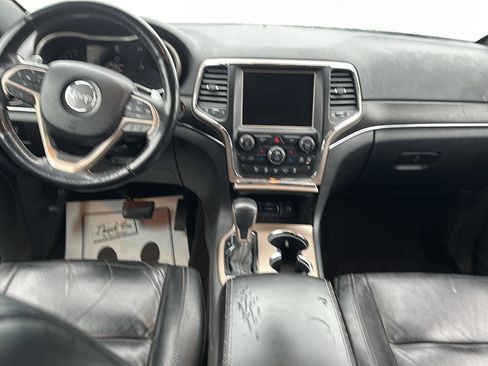 Used 2017 Jeep Grand Cherokee Limited image 19
