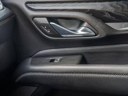 Used 2022 GMC Yukon XL Denali image 24