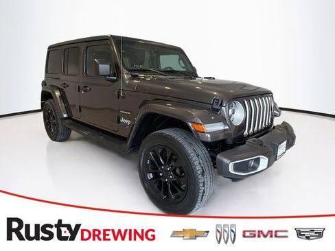 Used 2021 Jeep Wrangler Unlimited Sahara image 1