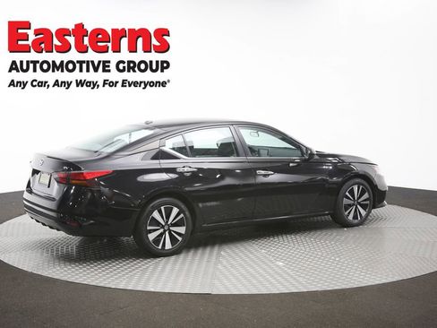 Used 2022 Nissan Altima 2.5 SV FWD image 42