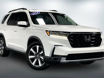 Used 2024 Honda Pilot Touring