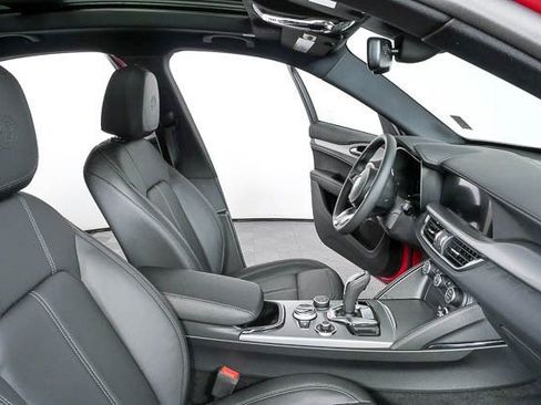 New 2026 Alfa Romeo Stelvio Sprint AWD/4WD image 23