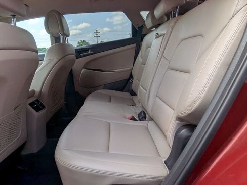 Used 2016 Hyundai Tucson Limited FWD image 12