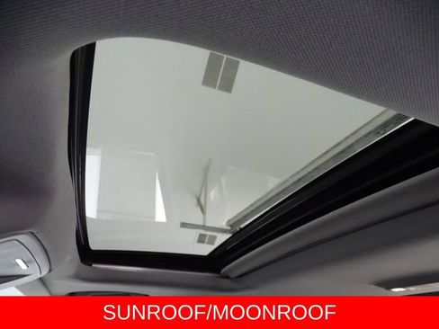 Used 2018 Chevrolet Silverado 1500 LTZ Z71 w/ Redline Edition image 10