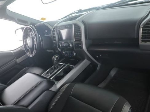 Used 2020 Ford F150 Raptor w/ Equipment Group 802A Luxury image 32