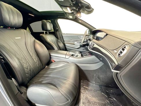 Used 2019 Mercedes-Benz S 63 AMG S 4MATIC Sedan image 27