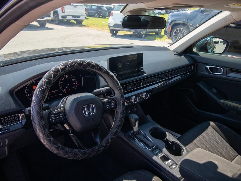 Used 2022 Honda Civic LX image 6