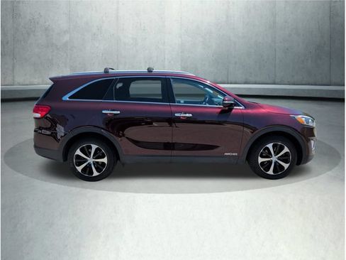 Used 2018 Kia Sorento EX AWD/4WD image 7